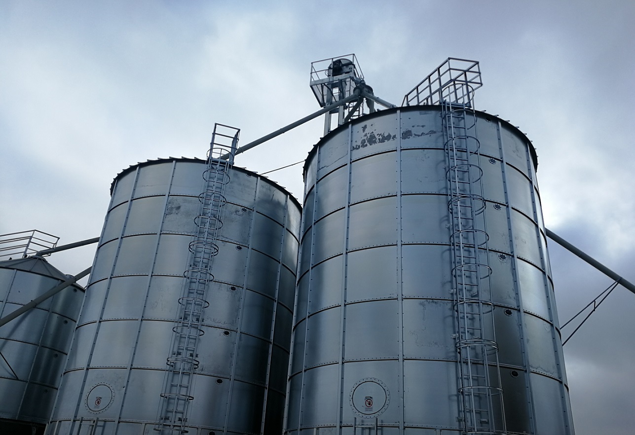Grūdų saugojimo ir džiovinimo bokštai